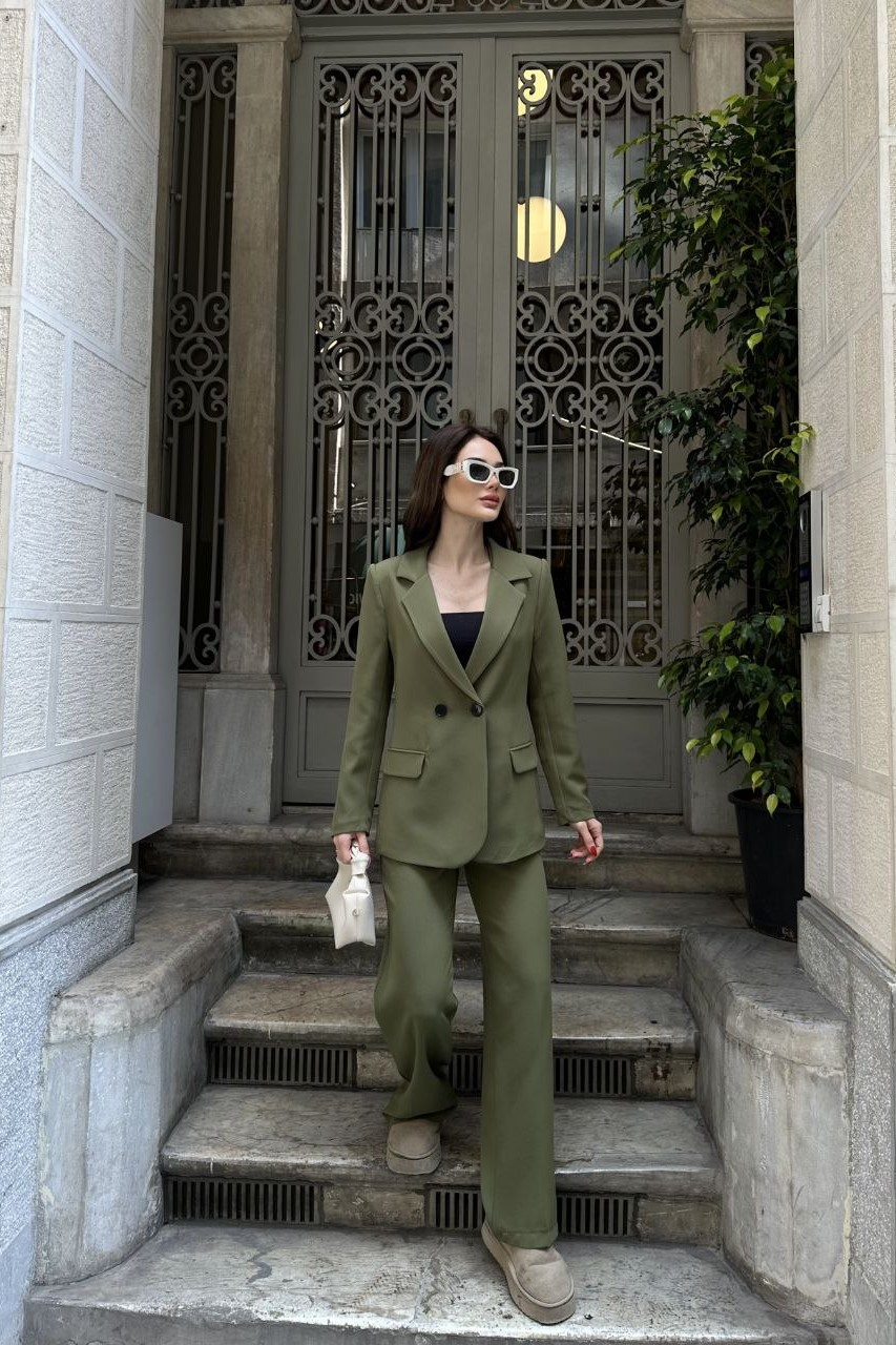 Wholesale Women's Khaki Two-Piece Suit  0043-1011