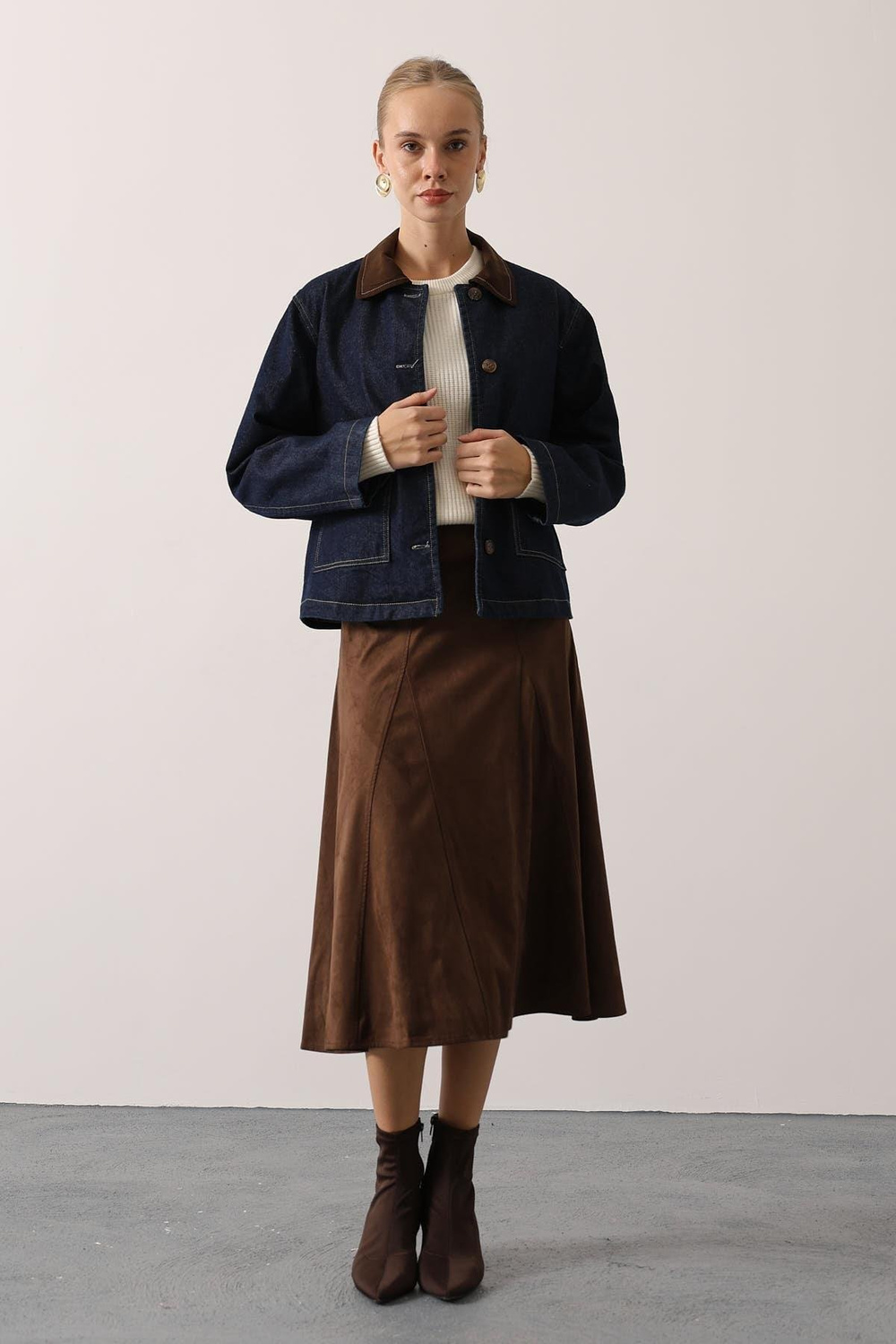 Wholesale Womens Navy Denim Oversized Jacket with Contrast Collar