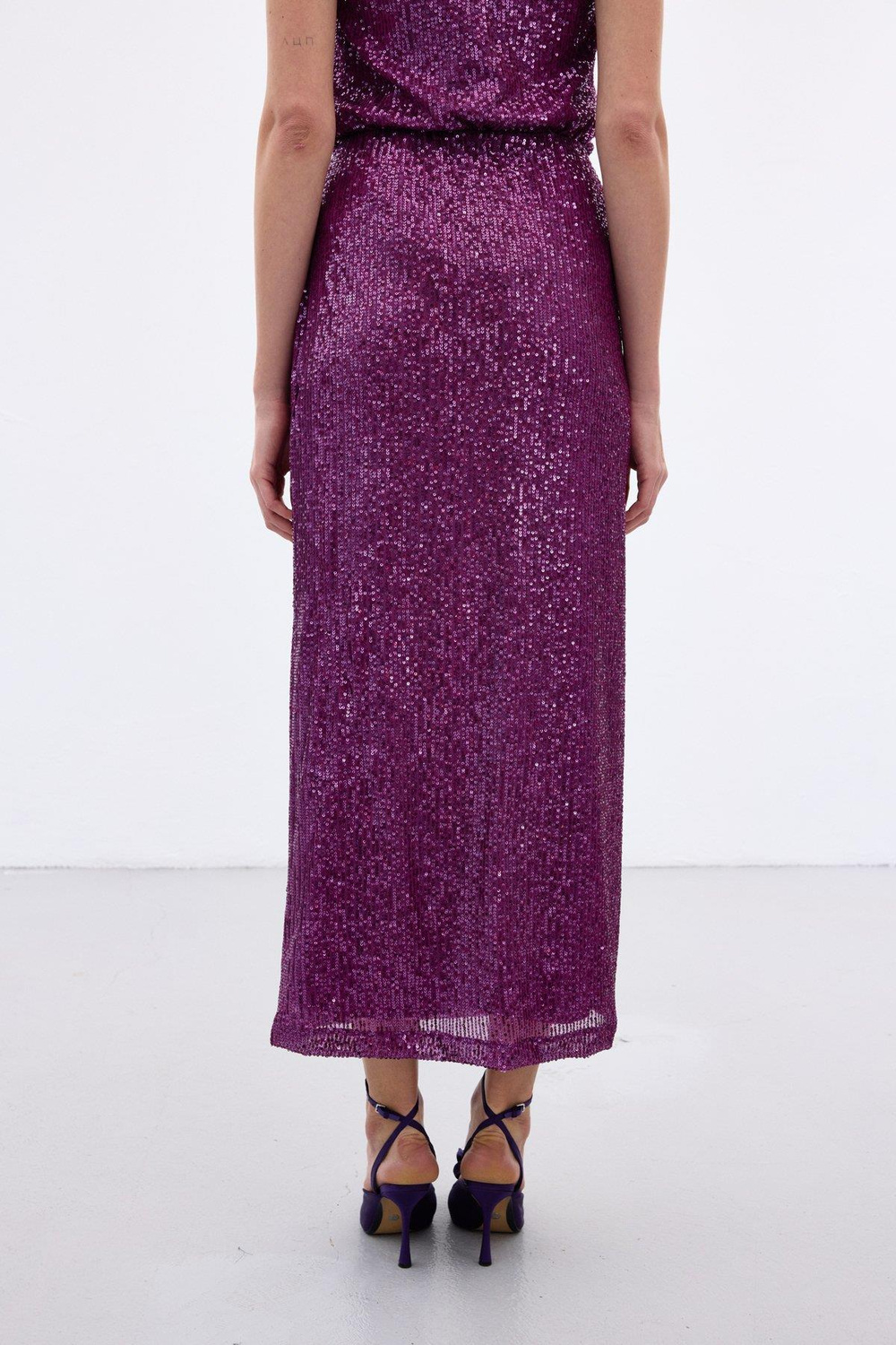 Wholesale Womens Plum Sequined Skirt