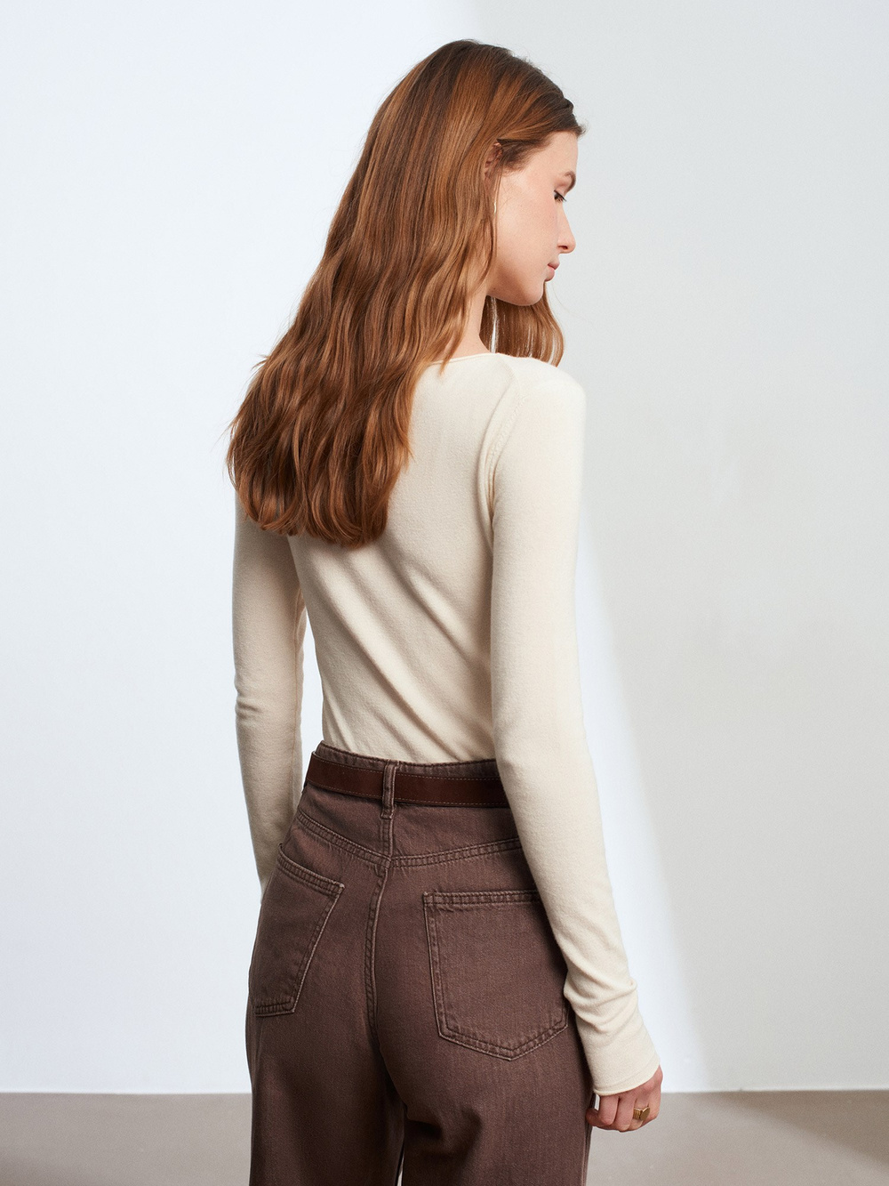 Wholesale Womens Stone Cashmere Lightweight Knit Boat-Neck Sweater