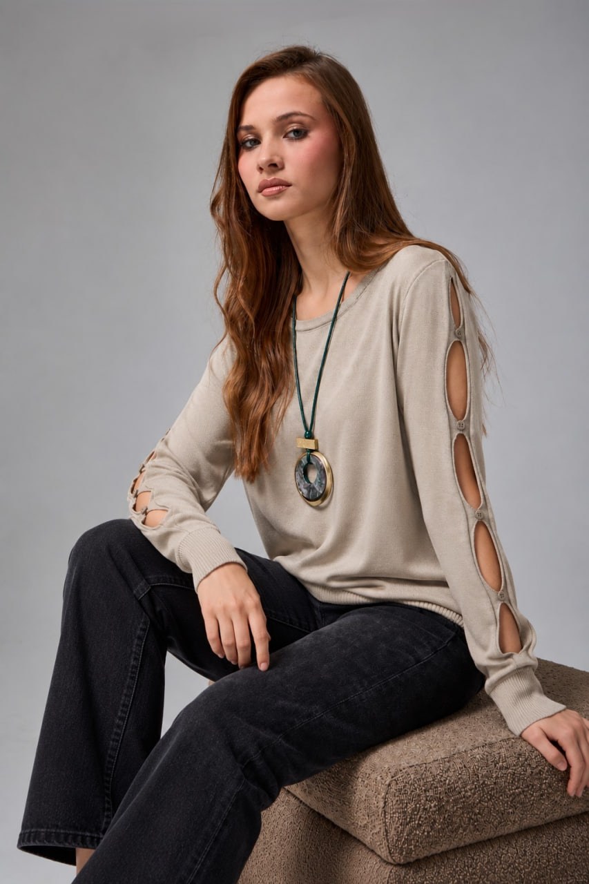 Wholesale Womens Stone Gray Buttoned Cut-Out Sleeve Knit Sweater