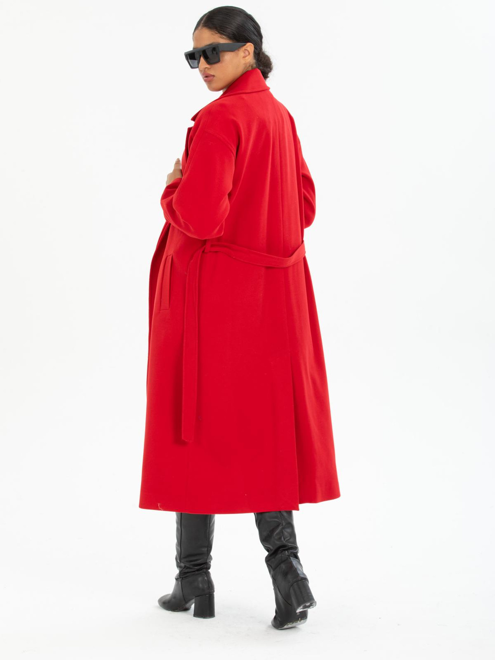 Women coat with belt wholesale Red color