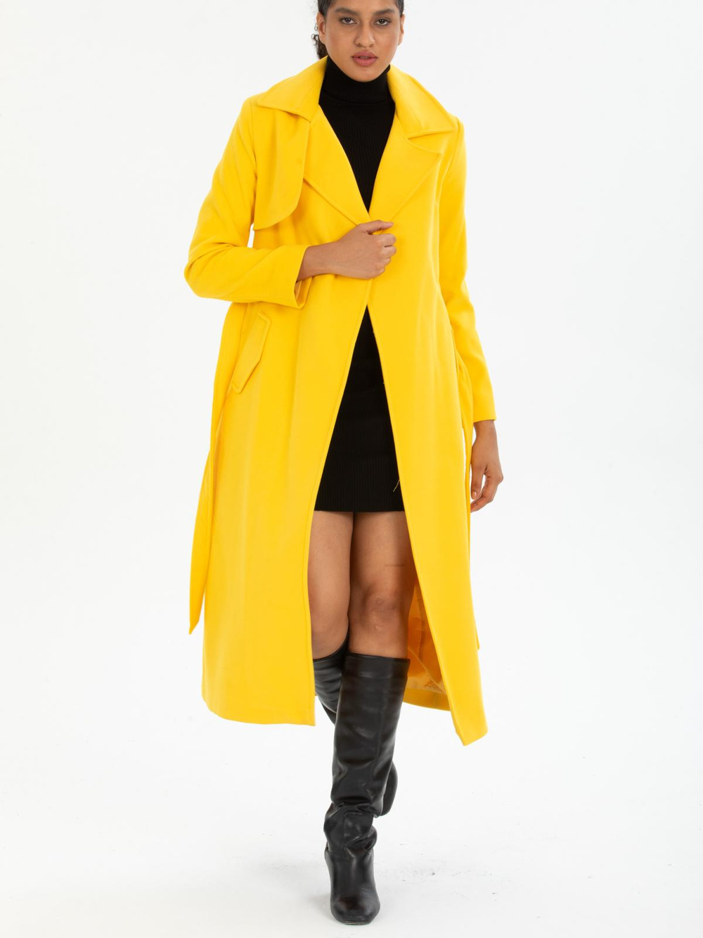 Women coat with belt wholesale Yellow color