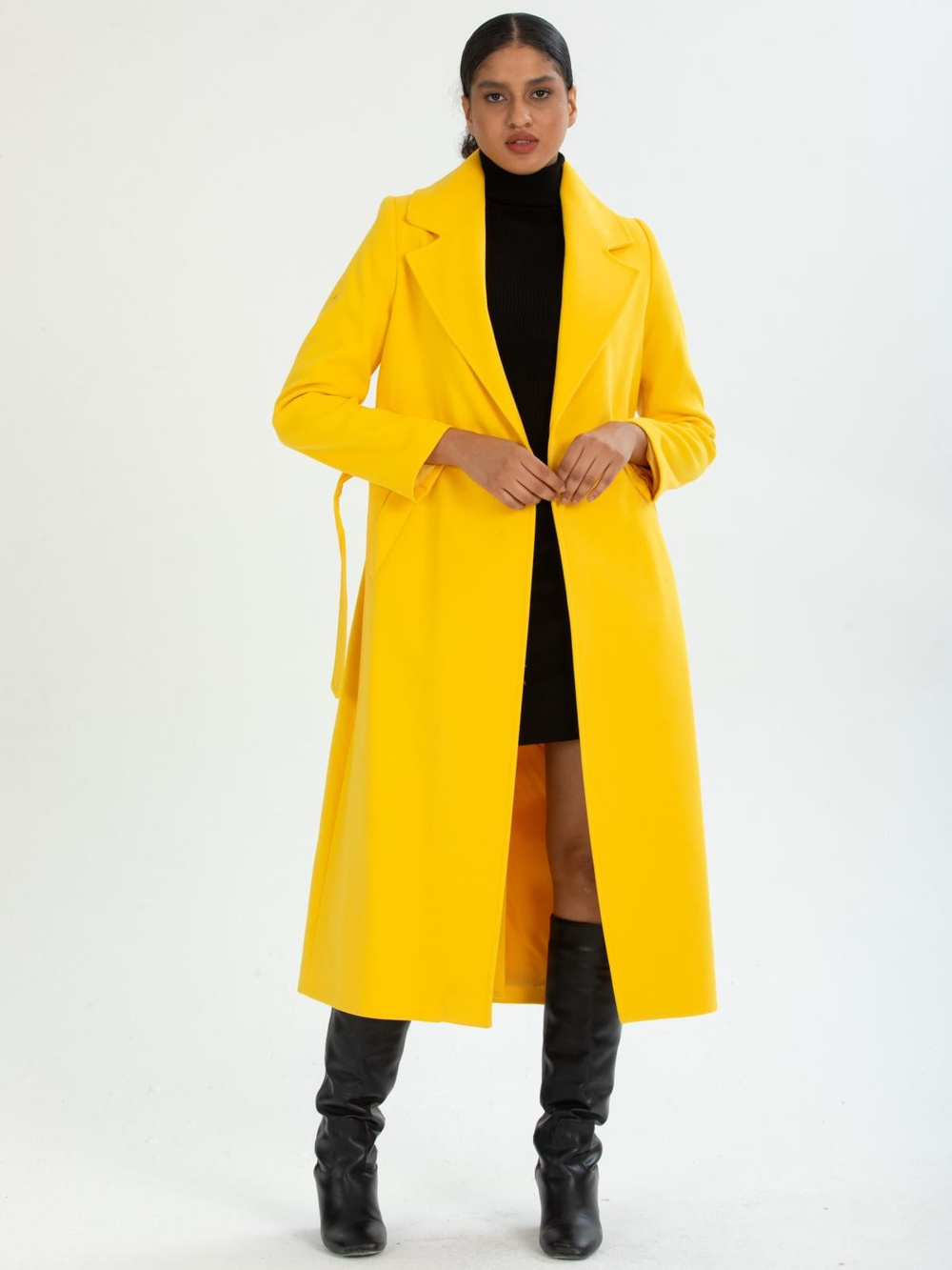 Women coat with belt wholesale Yellow color