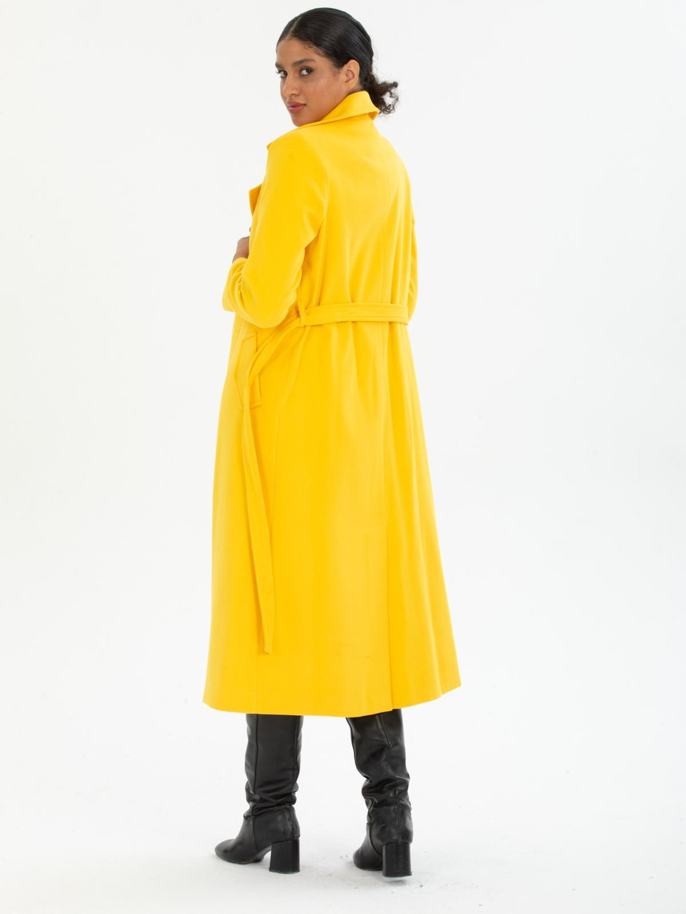 Women coat with belt wholesale Yellow color