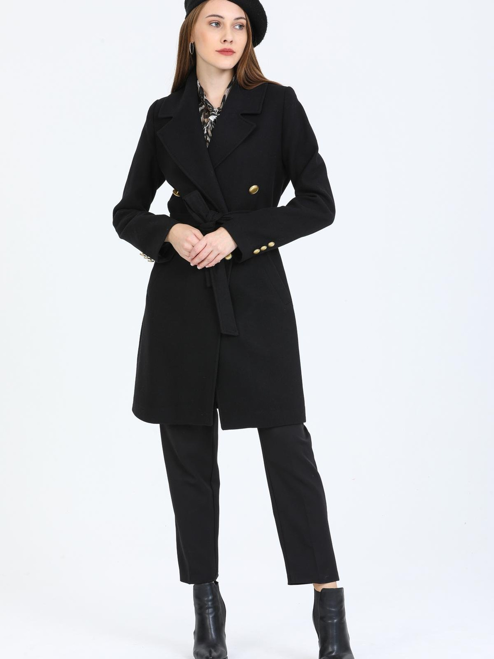 Women Four-Button Coat With Belt Wholesale Black Color