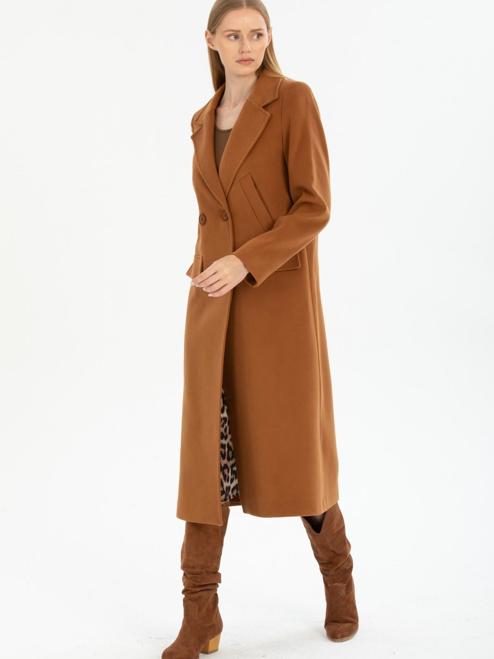 Women four-buttons coat wholesale Camel color