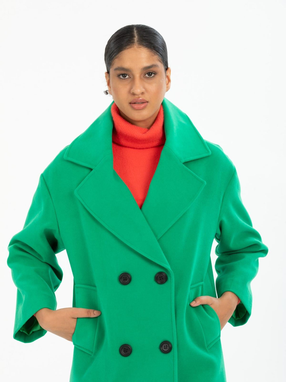 Women four-buttons coat wholesale Green color