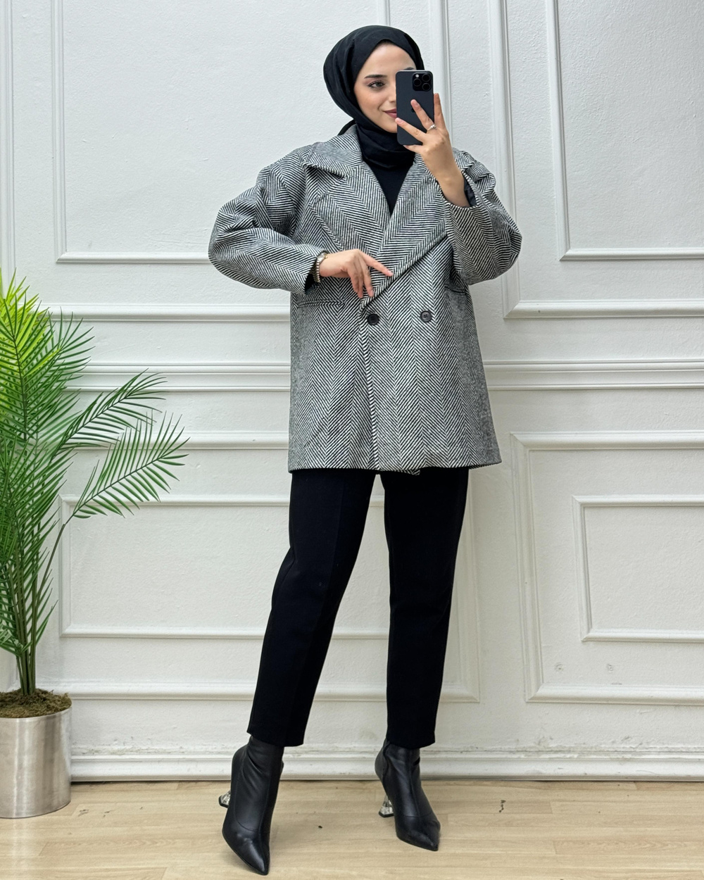 2071-Kaşe Kaban-Siyah
