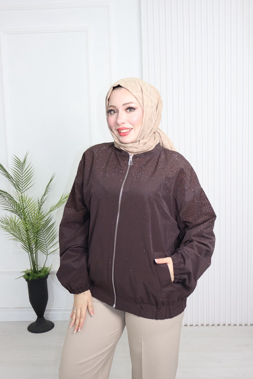 Hz4392-Ravella Taşlı Bomber Ceket-Kahverengi