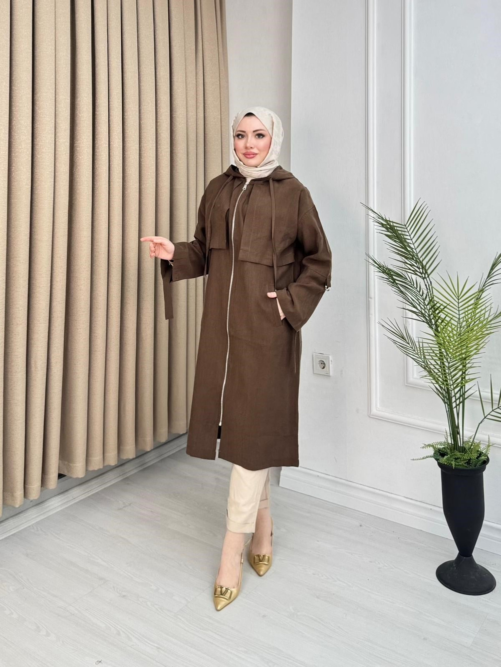 Rh3979-Pelerin Detaylı Kapüşonlu Uzun Kap-Kahverengi