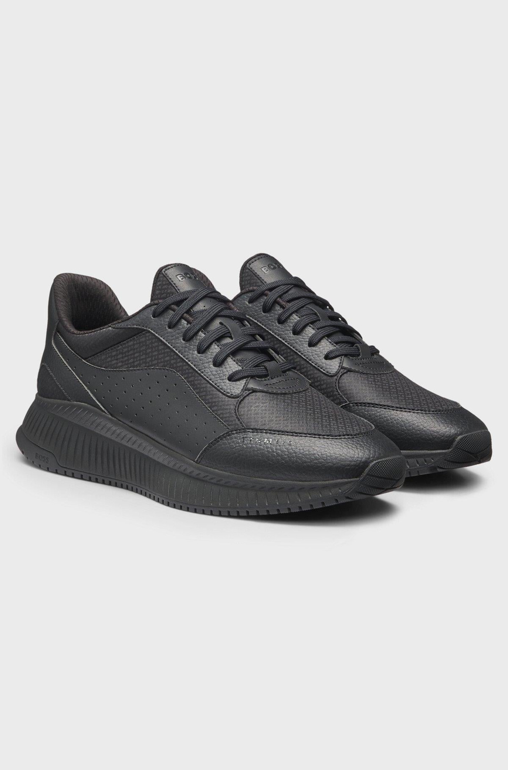 BOSS  BOSS Erkek Monogram Logolu Nefes Alabilen Tasarımlı Siyah Sneaker 50557828-005