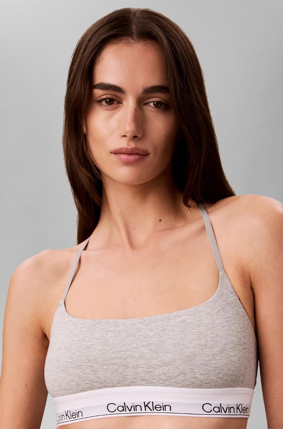 Calvin Klein Calvin Klein Kadın İp Askılı Kare Yaka CK Logo İşlemeli Gri Bralet LV00QF8995-P7A
