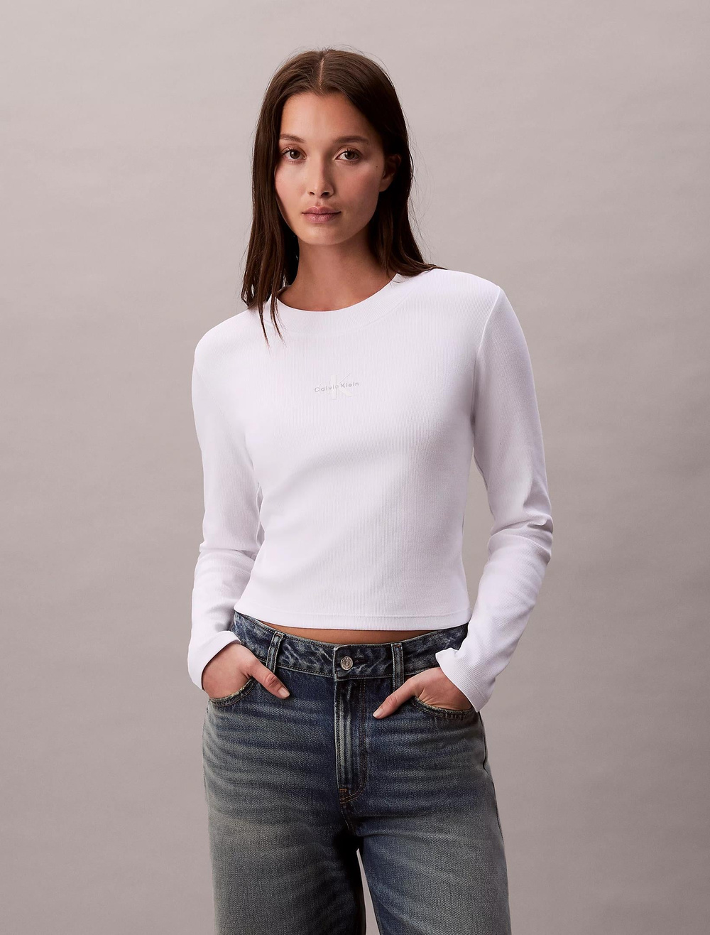 Calvin Klein Calvin Klein Kadın Pamuklu Bisiklet Yaka Uzun Kollu Beyaz T-Shirt LV047A803G-YAA