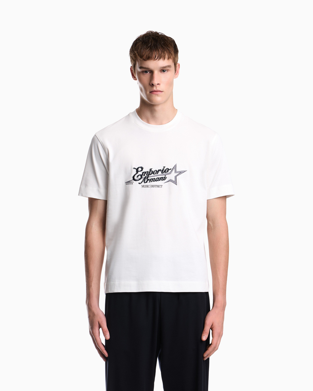Emporio Armani Emporıo Armani Erkek Kalın Jarse Dokuma Kumaş Logo Nakışlı Yuvarlak Yakalı Kısa Kollu Beyaz T-Shirt EM006809 AF13715-U0003