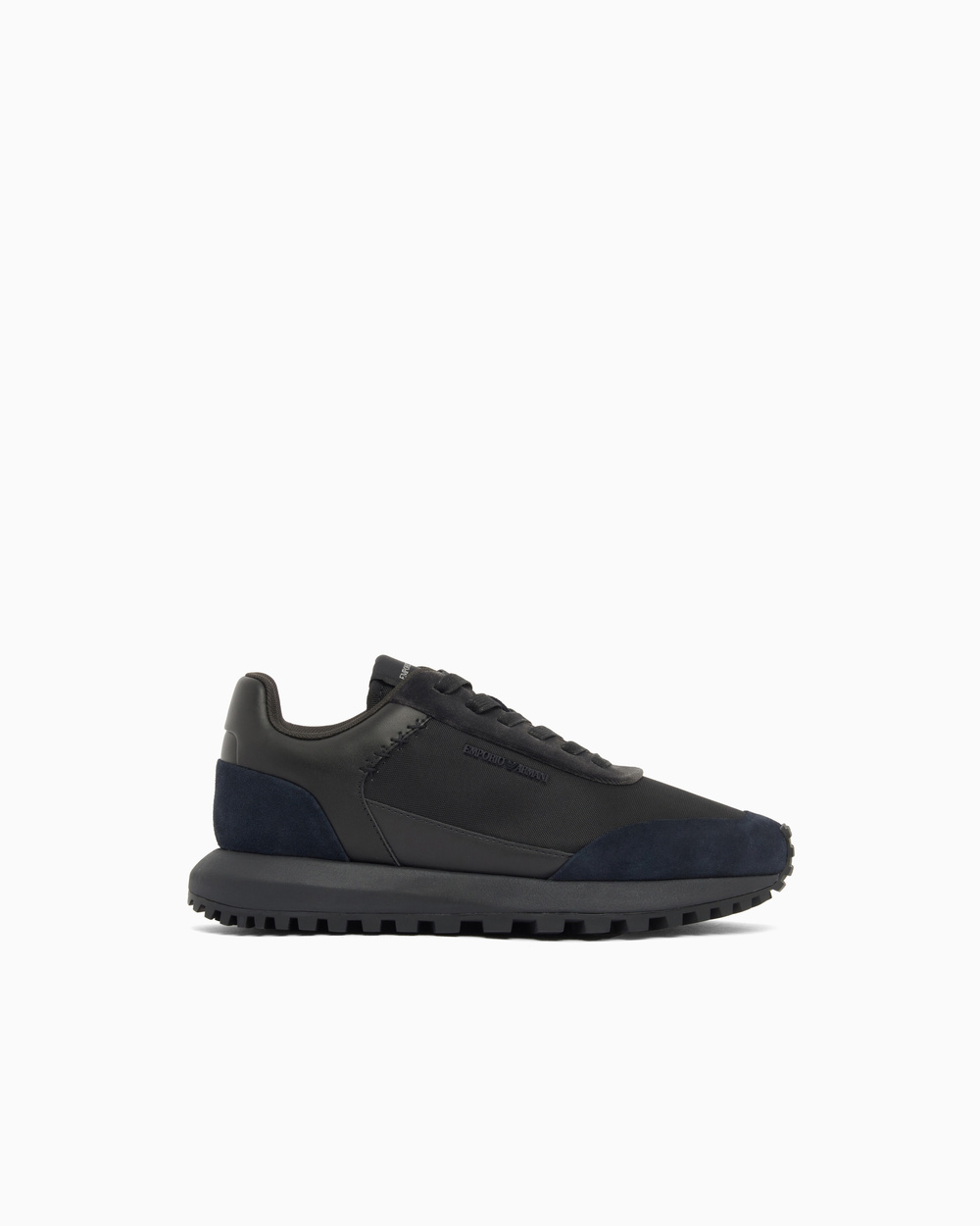 Emporio Armani Emporıo Armani Erkek Nefes Alabilen File ve Süet Detaylı Rahat Tabanlı Siyah Sneaker EM004839 AF29491-MZ312
