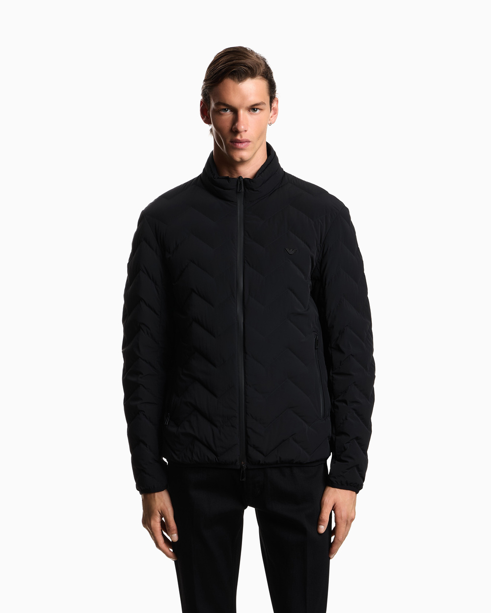 Emporio Armani Emporıo Armani Erkek Normal Kesim Dik Yaka Kapitoneli Siyah Ceket EM004947 AF18499-UC001