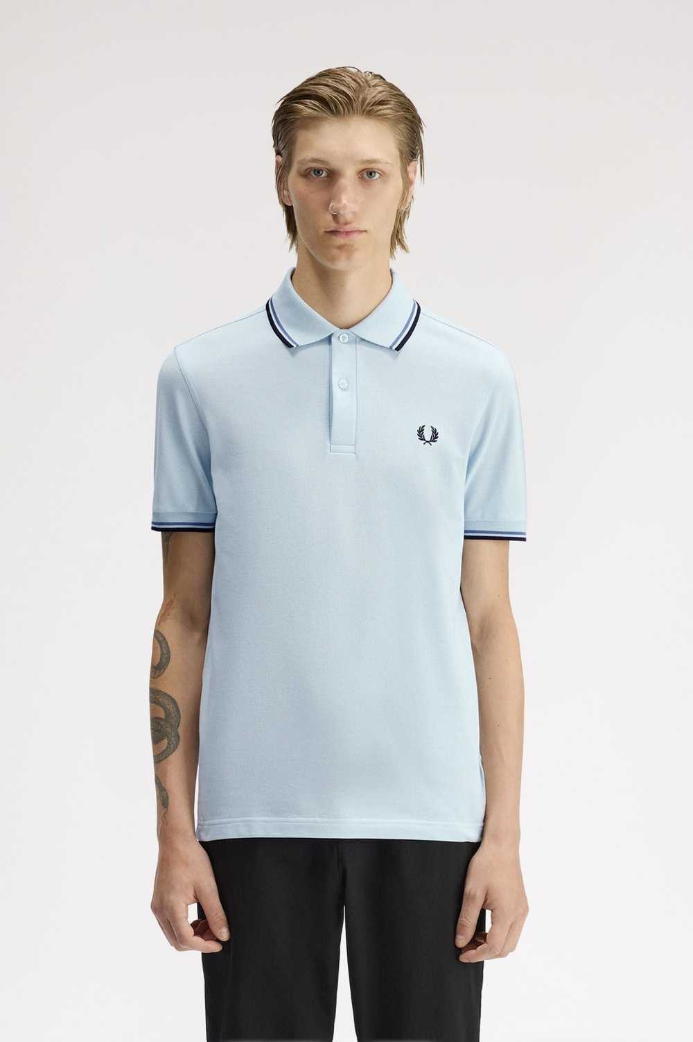 Fred Perry Fred Perry Erkek Regular Fit Yakası Çizgi Desenli Kısa Kollu Açık Mavi Polo Yaka T-Shirt M3600P-96A