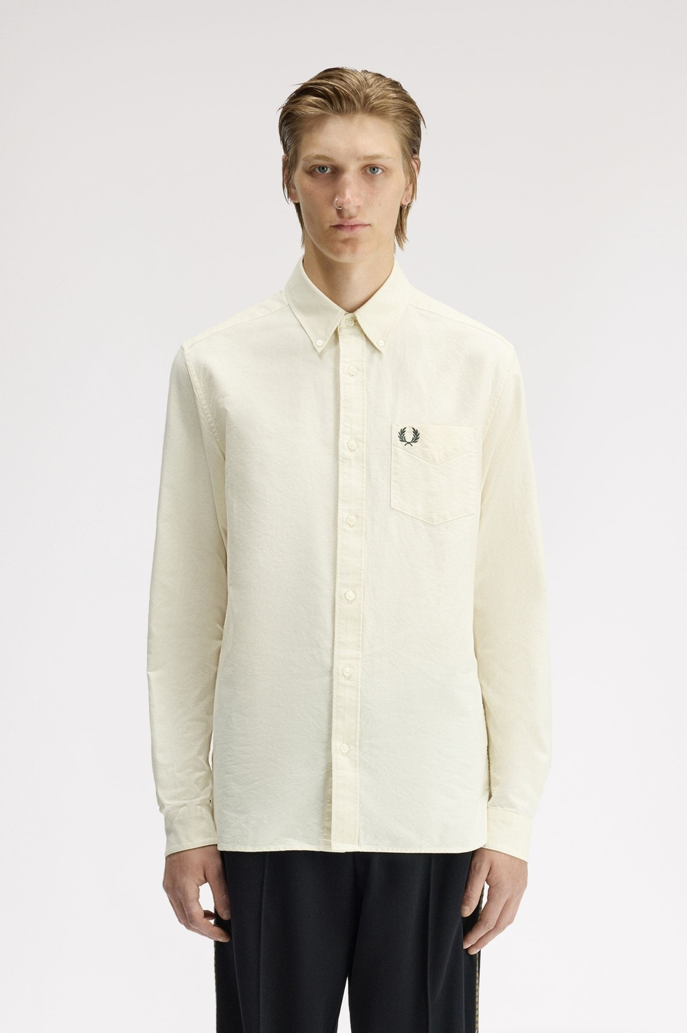 Fred Perry Fred Perry Erkek Regular Fit Cep Detaylı Düz Uzun Kollu Ekru1 Gömlek M5516-13B