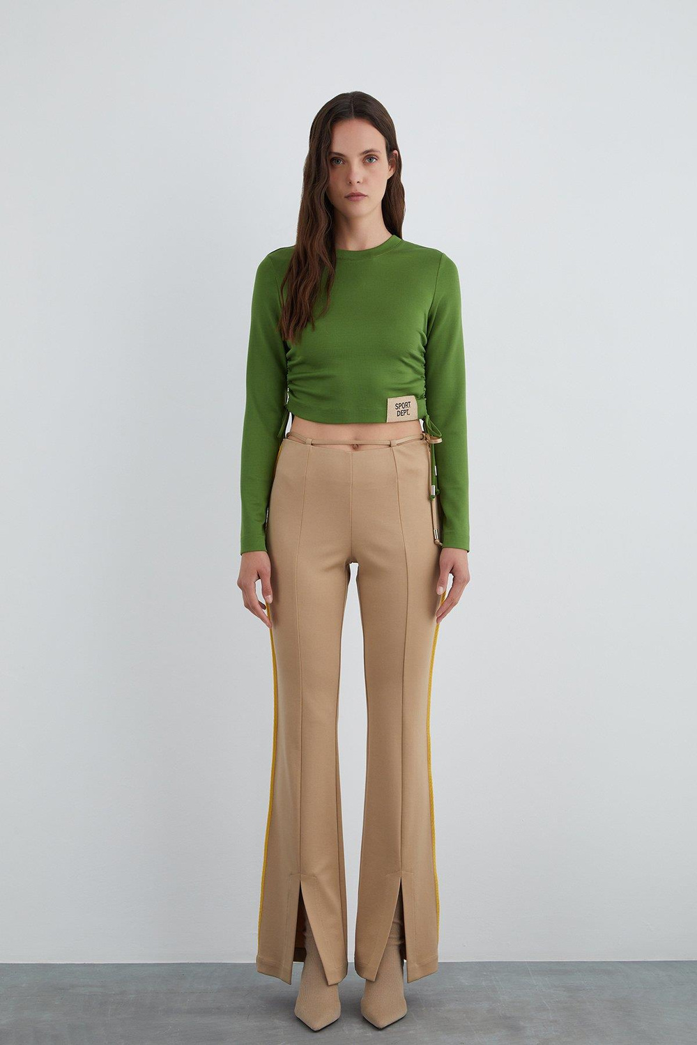 Gizia Gizia Kadın Pamuklu Düz Yuvarlak Yaka Günlük Kullanım Yeşil Bluz M2I039-YEŞİL