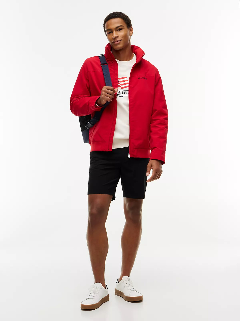 Tommy Hilfiger Tommy Hilfiger Erkek Düğme Kapama Normal Bel Kısa Boy Cep Detay Siyah Şort MW0MW42354-BDS