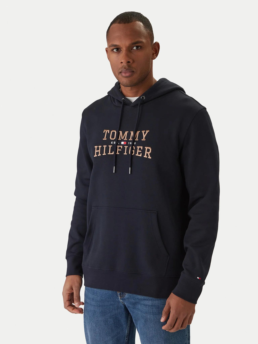 Tommy Hilfiger Tommy Hilfiger Erkek Normal Kalıp Kapüşonlu Logo Kabartmalı Uzun Kollu Lacivert Sweatshirt MW0MW42528-DW5