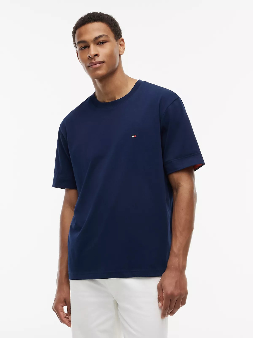 Tommy Hilfiger Tommy Hilfiger Erkek Rahat Kalıp Pamuklu Yuvarlak Yakalı Bayrak Logo Etiketli Kısa Kollu Lacivert T-Shirt MW0MW43203-DCC