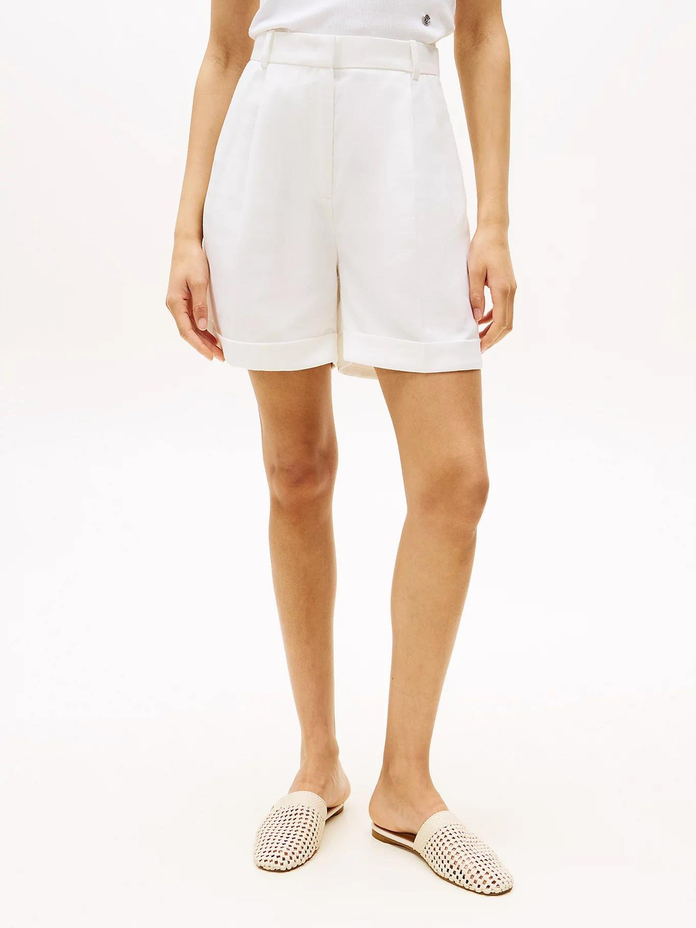 TOMMY HILFIGER Tommy Hilfiger Kadın Normal Kalıp Dokuma Kumaş Kısa Beyaz Şort WW0WW47213-Z00