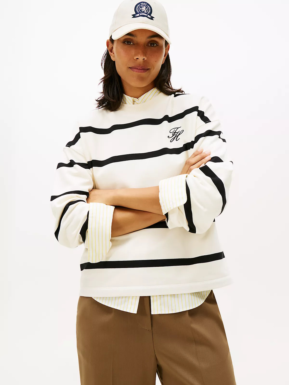 Tommy Hilfiger Tommy Hilfiger Kadın Rahat Kalıp Pamuklu Yuvarlak Yakalı Çizgili Desenli Uzun Kollu Bej Sweatshirt WW0WW48431-0AB