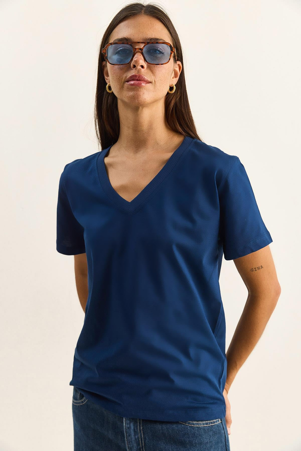 %100 Organik Pamuk Derin V Yakalı Comfort Fit T-Shirt 60602066 - Lacivert