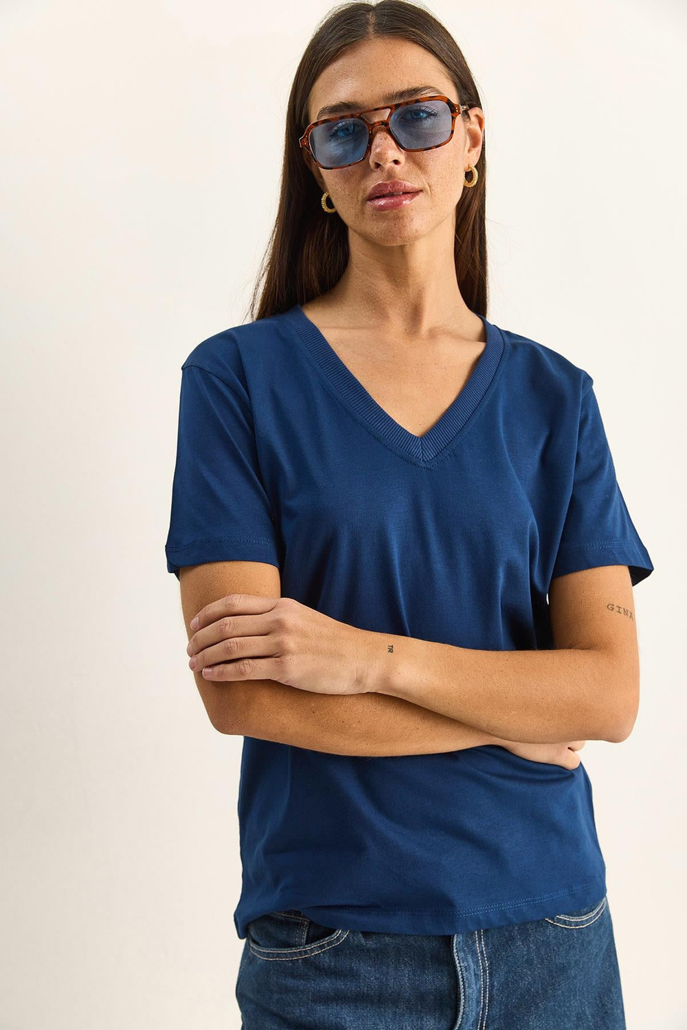 %100 Organik Pamuk Derin V Yakalı Comfort Fit T-Shirt 60602066 - Lacivert