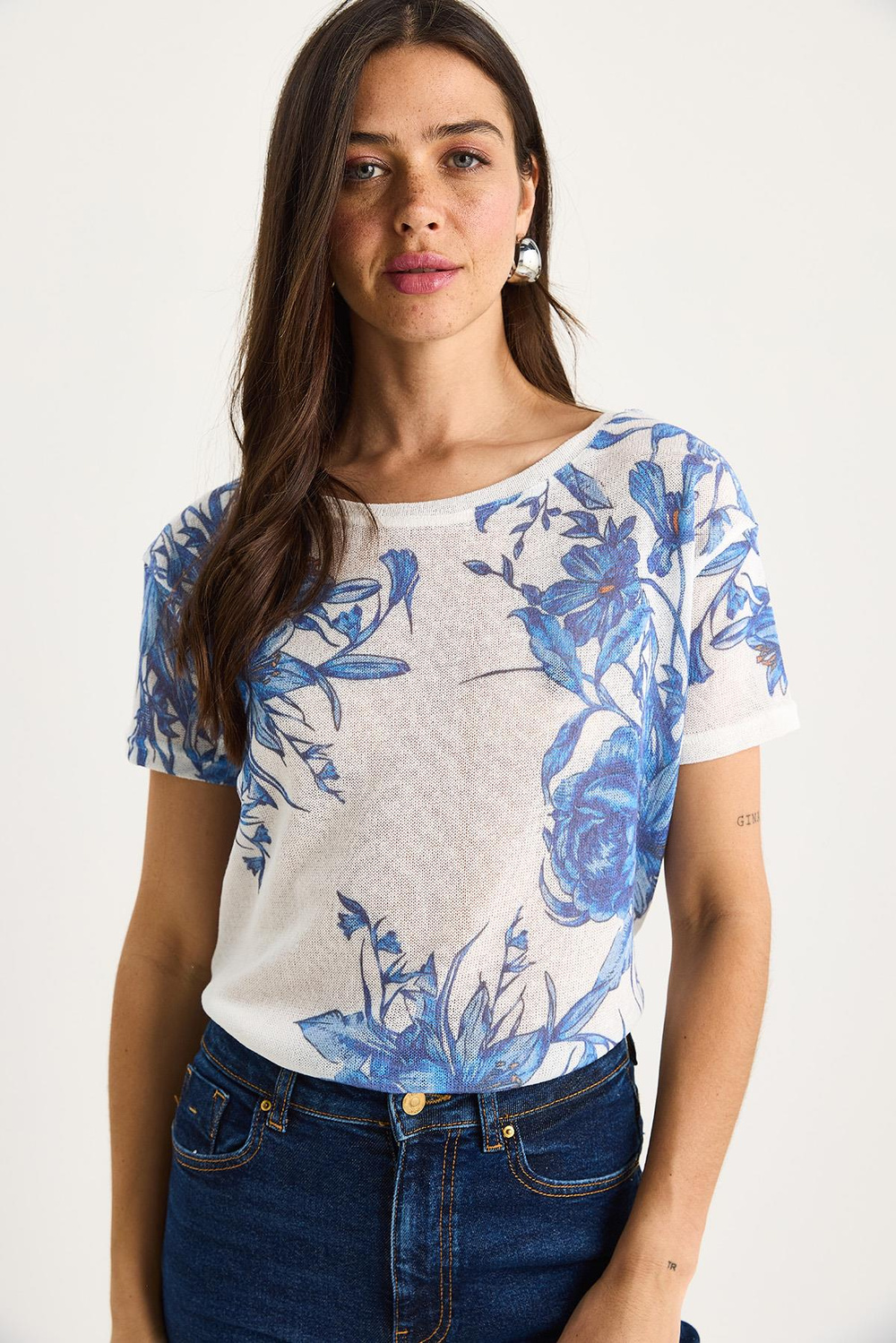 Kadın Bisiklet Yaka Desenli Dijital Baskılı Regular Yazlık Örme T-Shirt 60282015 - Beyaz-Mavi