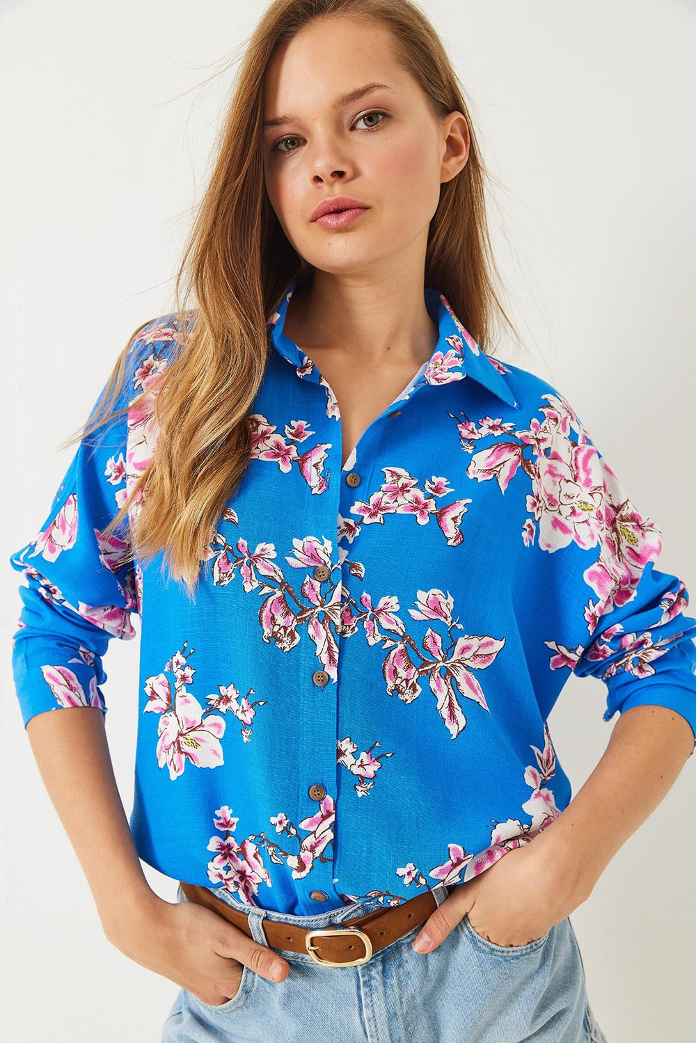 Kadın Çiçek Desenli Oversize Viskon Keten Gömlek 60261538 - Mavi-Pembe