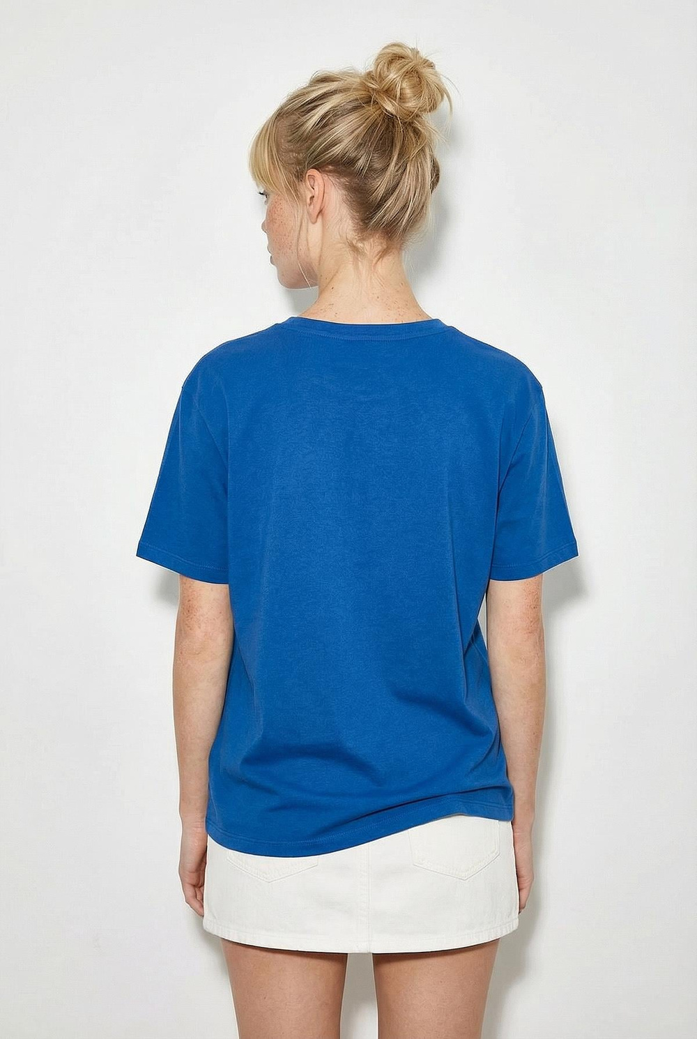 Kadın %100 Pamuk El İşi Çiçek Nakış Detaylı Premium Tasarım T-Shirt 1005 60282050 - Gök Mavisi
