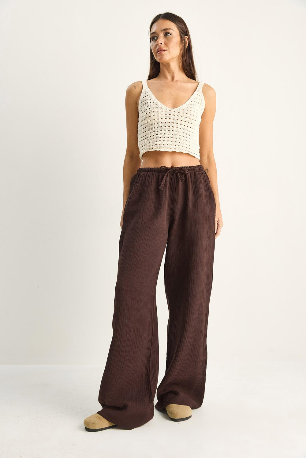 Kadın Bağcıklı Beli Lastikli Müslin Geniş Paça Pantolon YP5502 60286190 - Acı Kahve