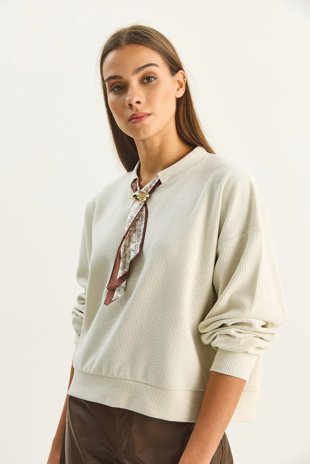 Kadın Fular Detaylı Pamuklu Ottoman Sweatshirt 6931 60283689 - Bej