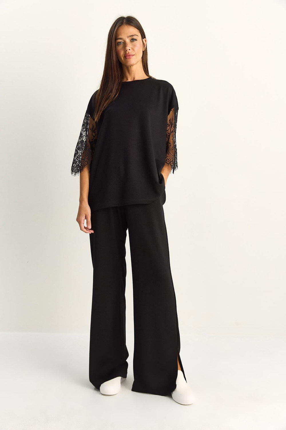 Kadın Kolları Dantelli Oversize Basic T-Shirt Beli Lastikli Bol Pantolon Alt-Üst Modal Takım 4115 60286085 - Siyah