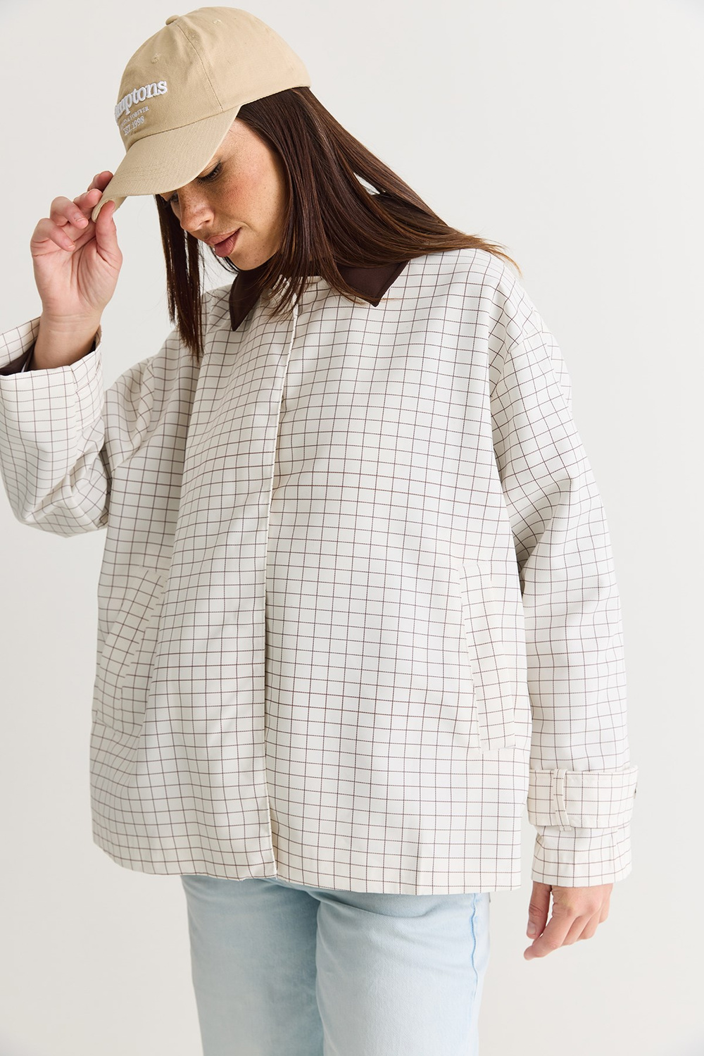 Kadın Kontrast Yaka Ekose Desenli Astarlı Oversize Trençkot M-1 60286563 - Beyaz-Kahve