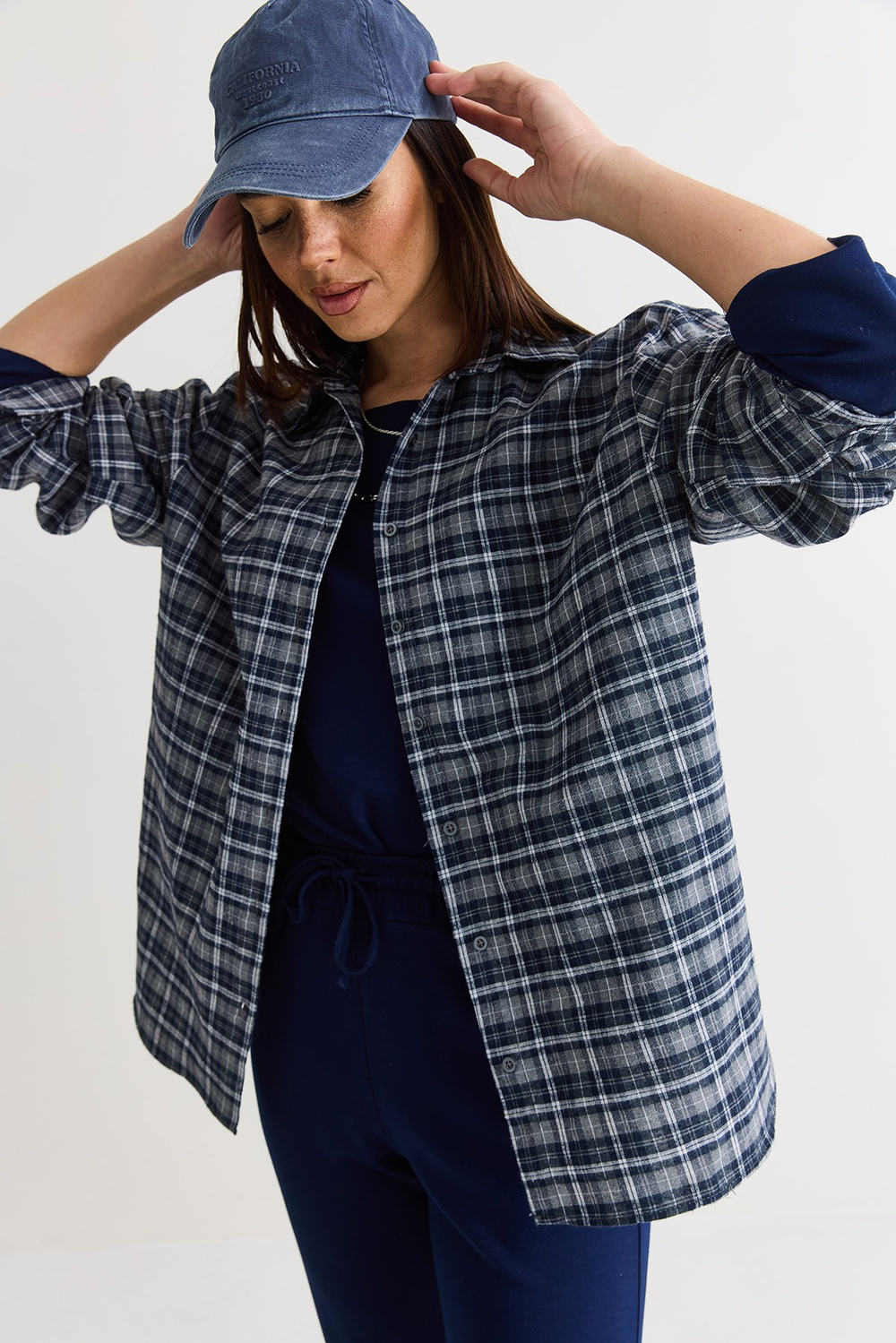 Kadın Oversize Ekose Desenli Oduncu Gömlek DG261035 60286552 - Ekru-Haki