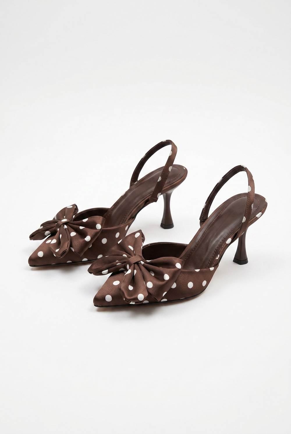 Kadın Puantiye Desenli Fiyonk Detaylı İnce Topuklu Slingback Stiletto 50021010 - Acı Kahve