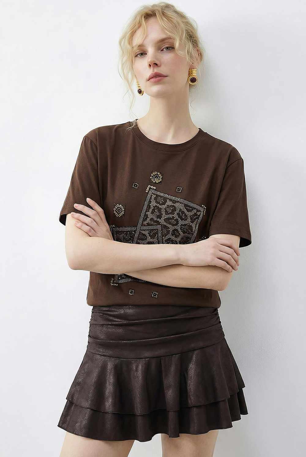 Kadın Taş Baskılı Leopar Desenli Bisiklet Yaka Regular Fit T-Shirt 2209 60283975 - Kahverengi