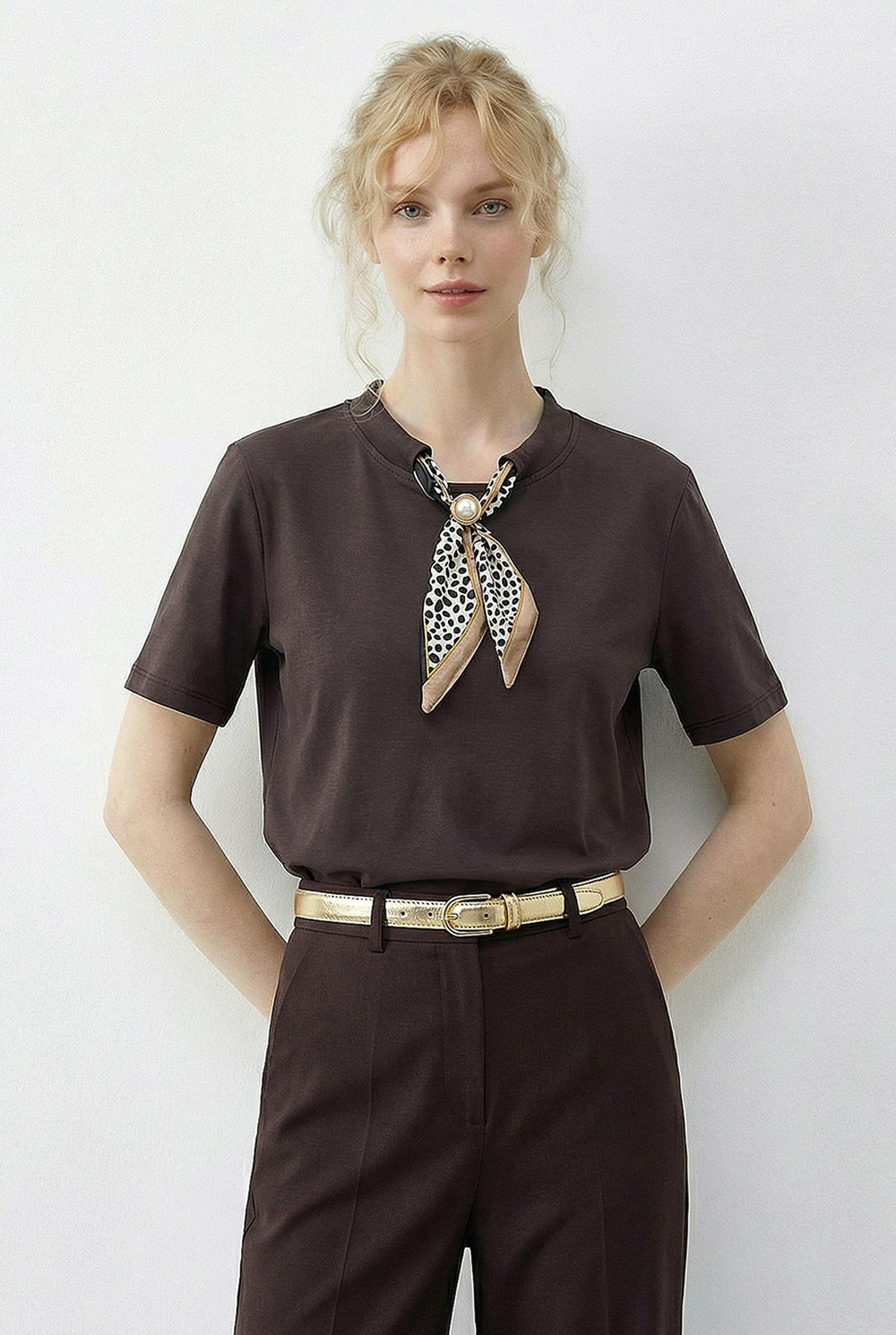 Kadın Tokalı Fular Detaylı Basic T-Shirt 7601 60283978 - Kakao
