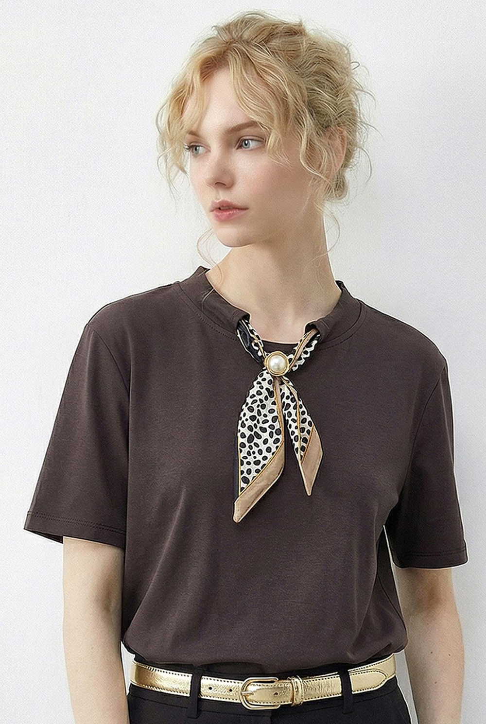 Kadın Tokalı Fular Detaylı Basic T-Shirt 7601 60283978 - Kakao