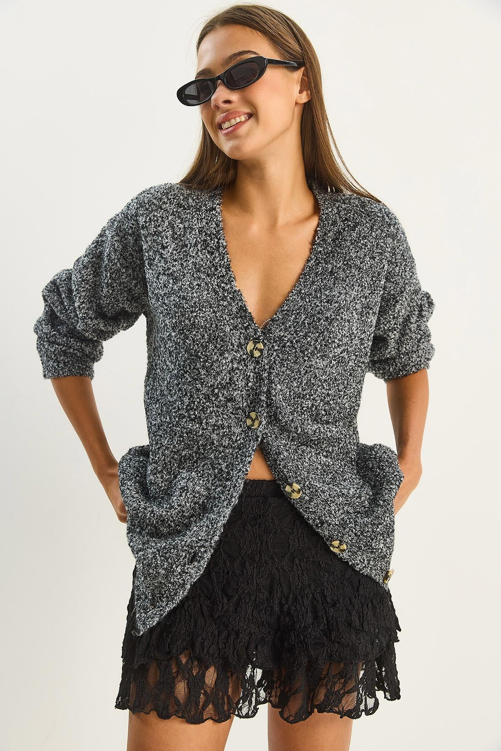 Kadın V Yaka Oversize Buklet Carmen Triko Hırka 2433 60283679 - Siyah