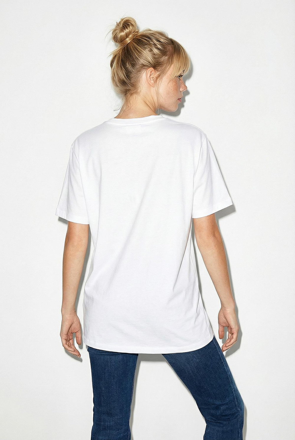 Kadın Vatkalı Omuz Detaylı Düğüm Detaylı Kısa Kollu T-Shirt 1067 60286068 - Beyaz