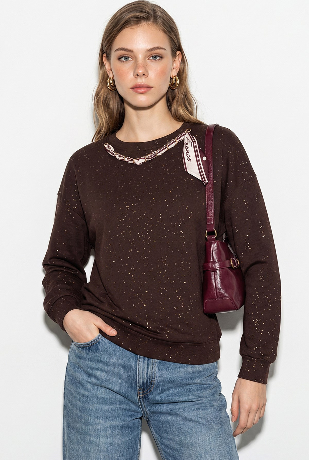 Kadın Yaldız Baskılı Zincir ve Fular Detaylı Modal Oversize Sweatshirt 2266 60286477 - Acı Kahve