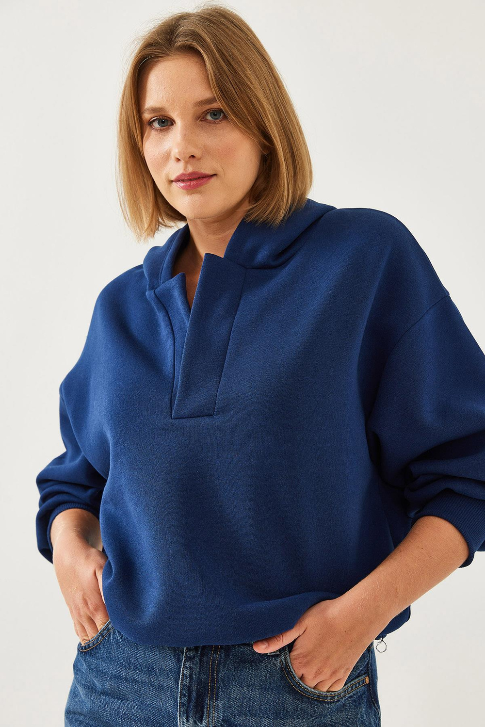 Kadın Kapişonlu V Yaka Sweatshirt 60351253 - Lacivert