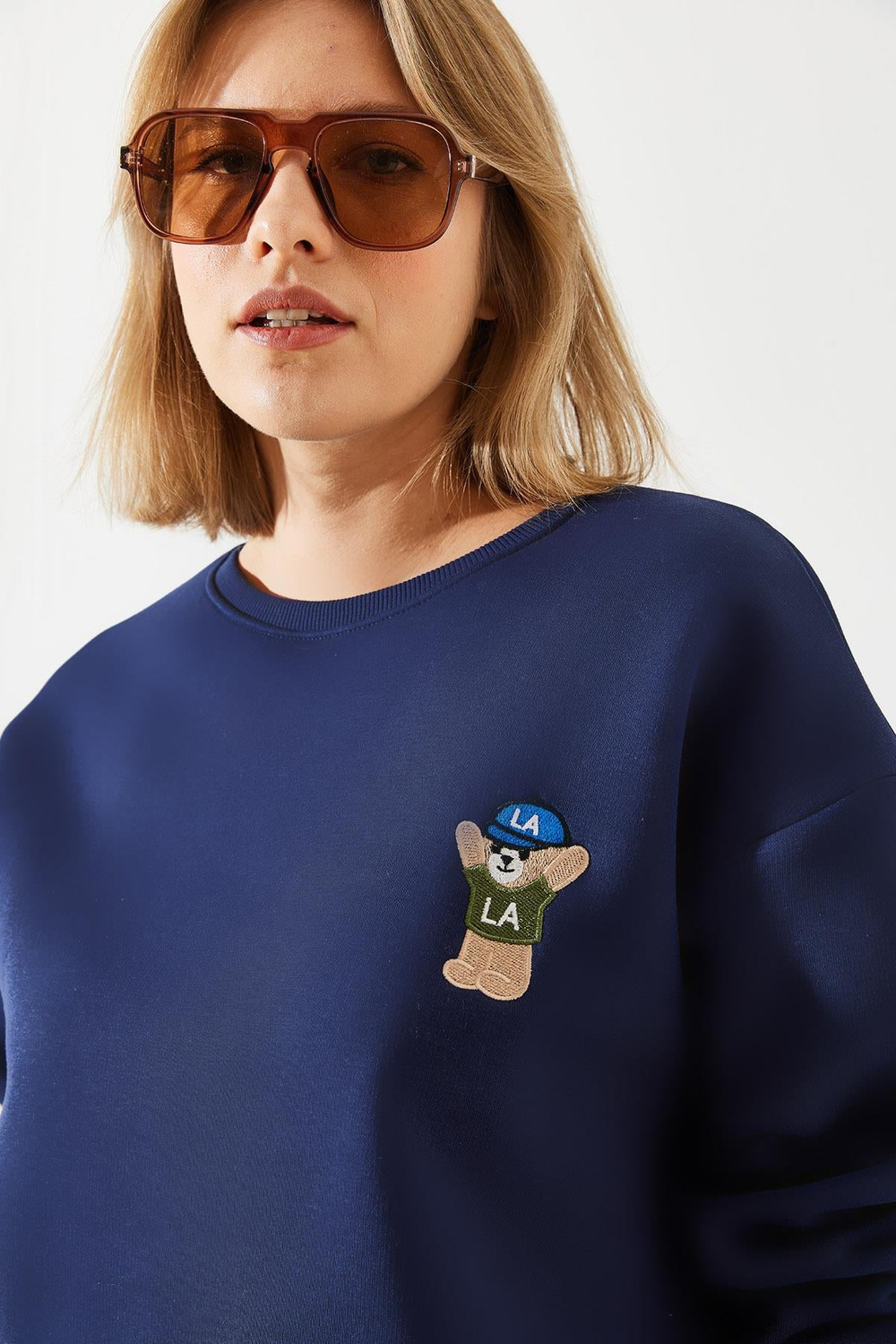 Kadın Nakışlı 3 İplik Sweatshirt 60251800 - Lacivert