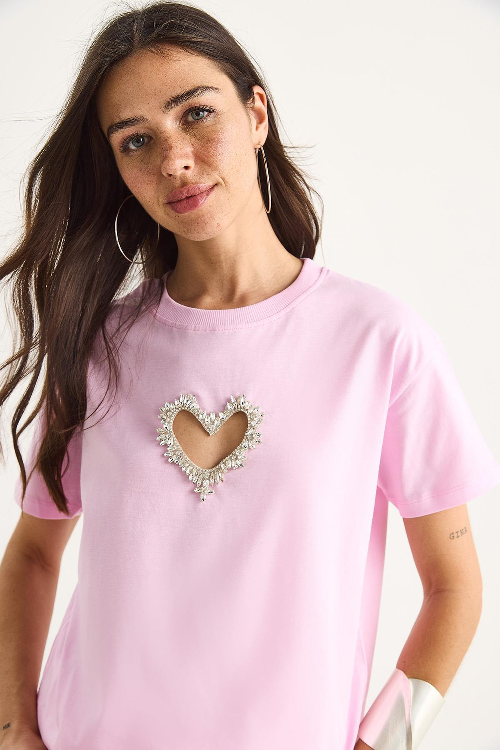 Kadın Taşlı Kalp Pencereli Pamuklu T-Shirt 60602073 - Şeker Pembe