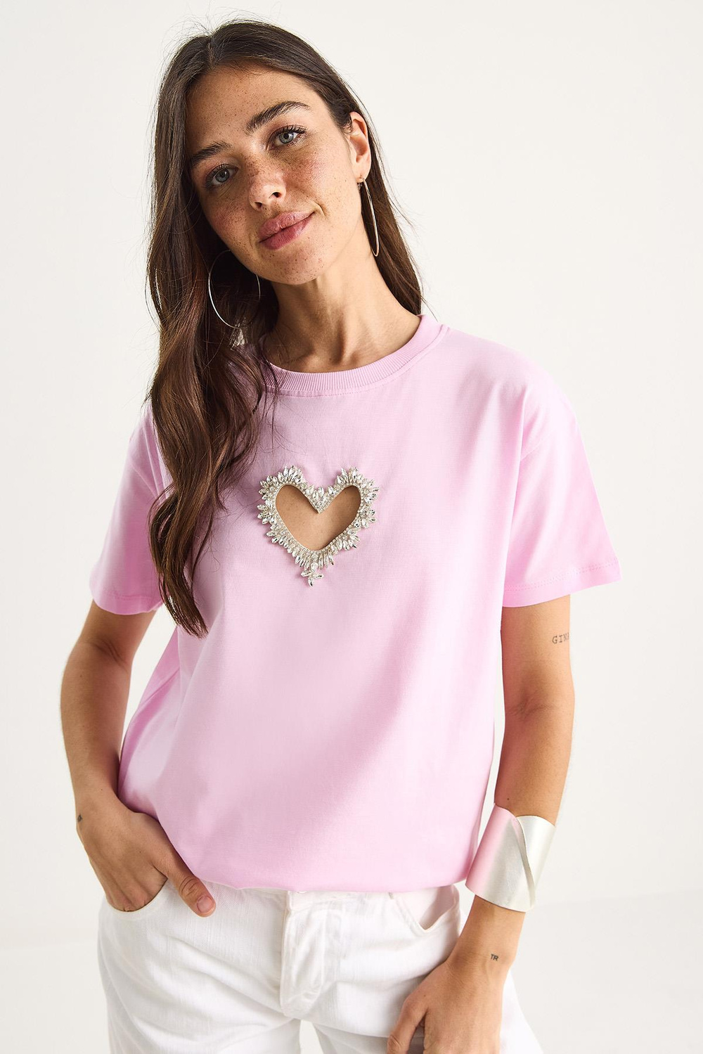 Kadın Taşlı Kalp Pencereli Pamuklu T-Shirt 60602073 - Şeker Pembe